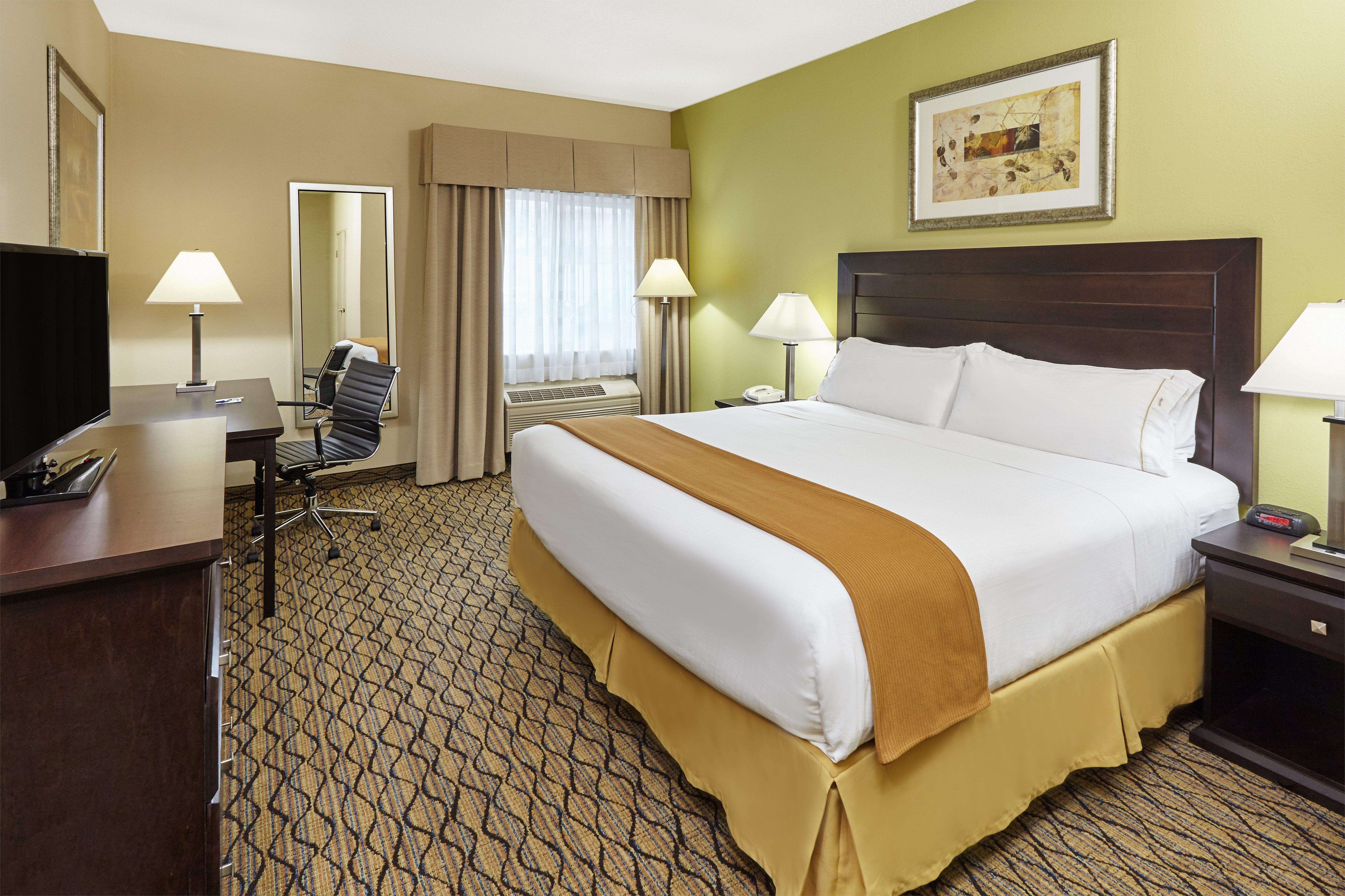 Holiday Inn Express & Suites Chicago-Libertyville By Ihg Екстериор снимка