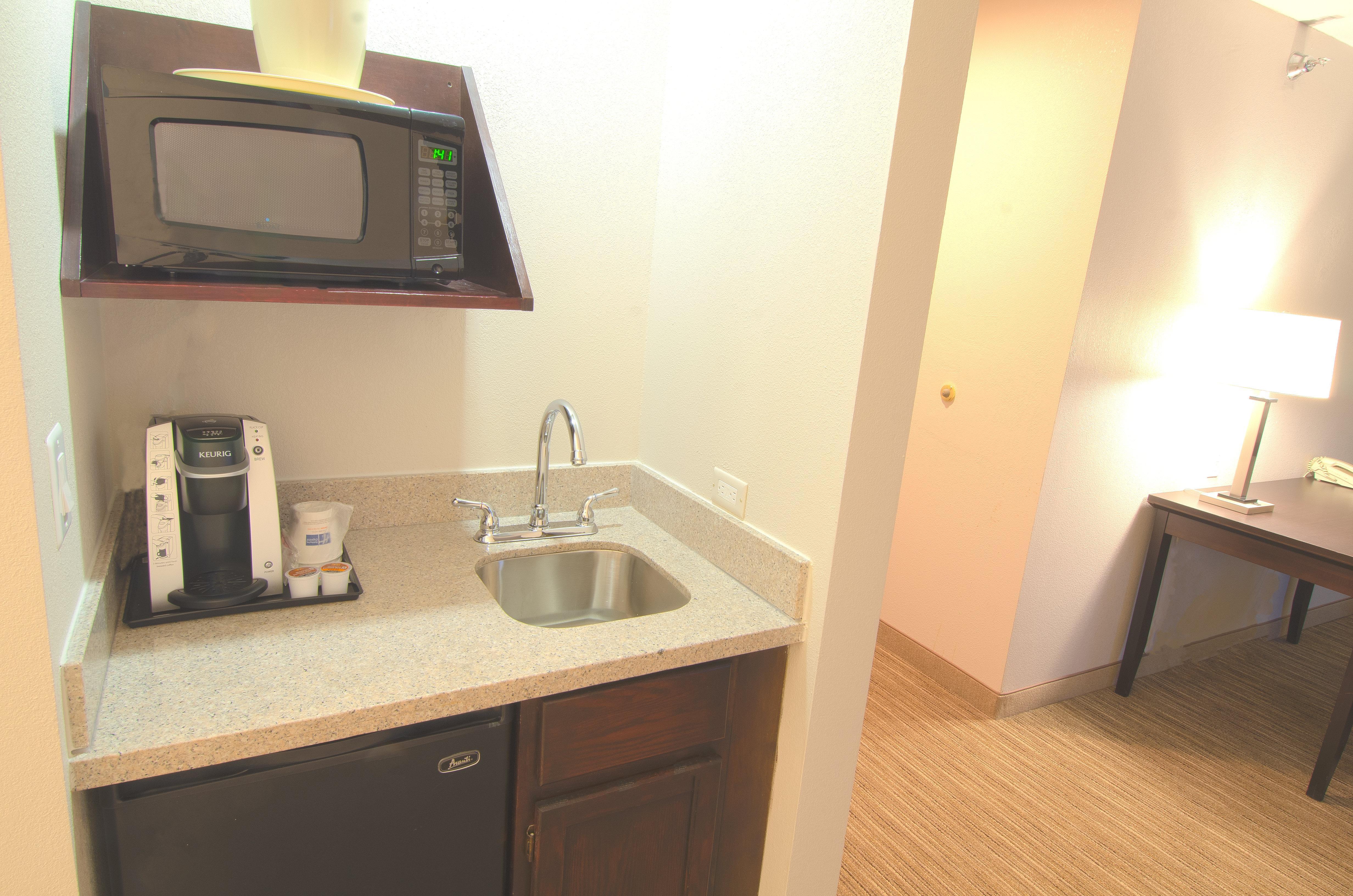 Holiday Inn Express & Suites Chicago-Libertyville By Ihg Екстериор снимка