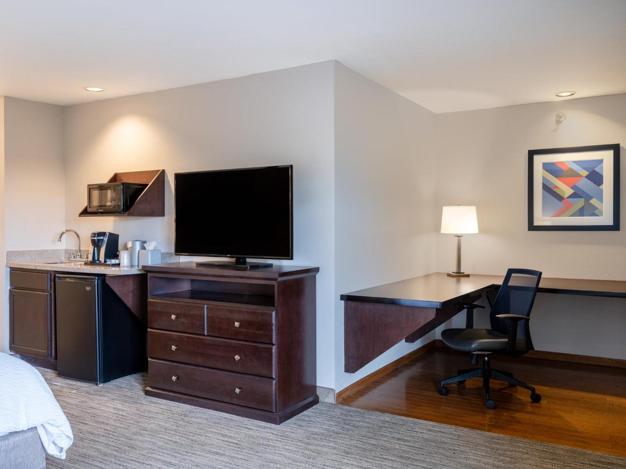 Holiday Inn Express & Suites Chicago-Libertyville By Ihg Екстериор снимка