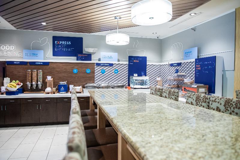 Holiday Inn Express & Suites Chicago-Libertyville By Ihg Екстериор снимка